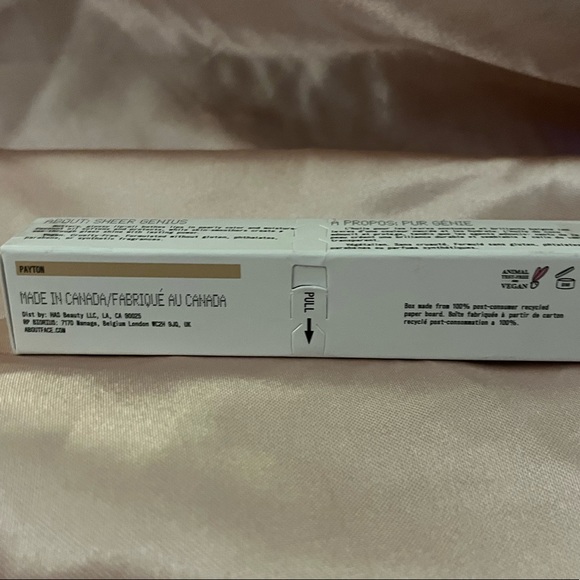 About Face Light Lock Lipgloss unopened and full size in Payton - Picture 2 of 2